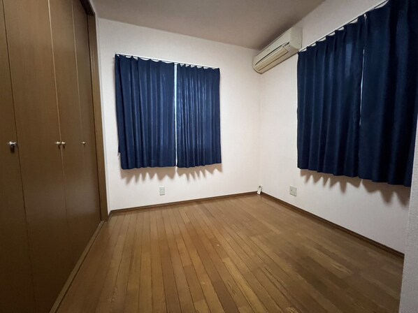 下手野三丁目大﨏貸家の物件内観写真